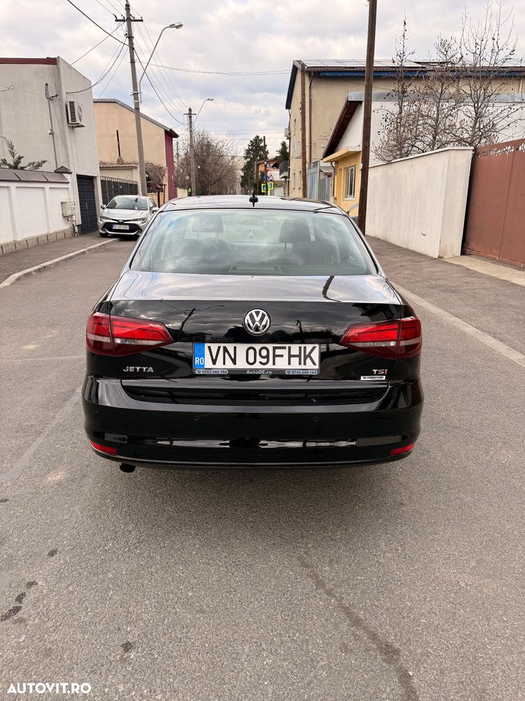 Volkswagen Jetta 1.2 TSI Comfortline - 2