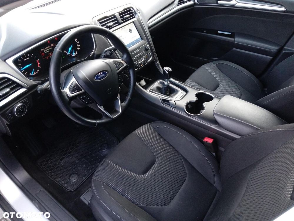 Ford Mondeo - 13