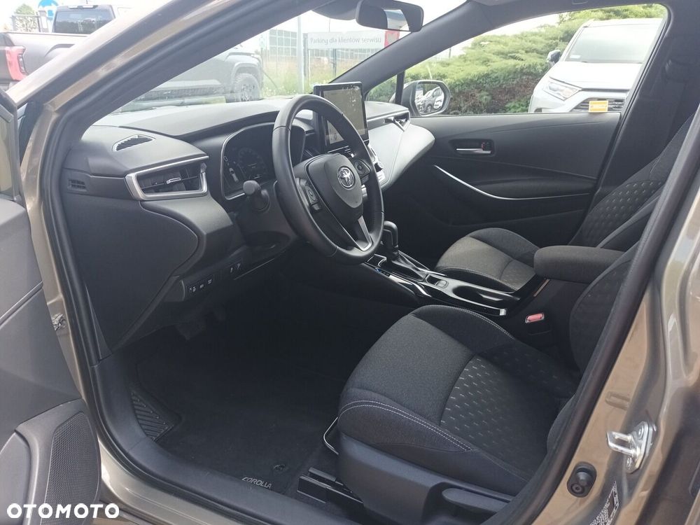 Toyota Corolla 1.8 Hybrid Comfort - 12