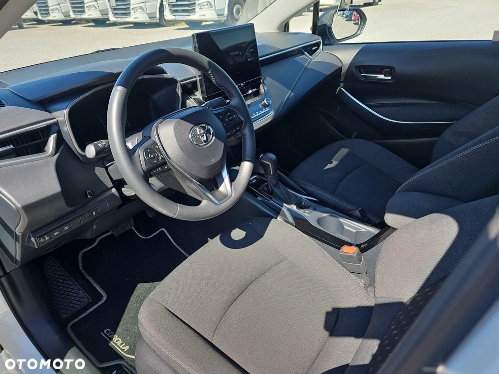 Toyota Corolla 1.8 Hybrid Comfort - 11