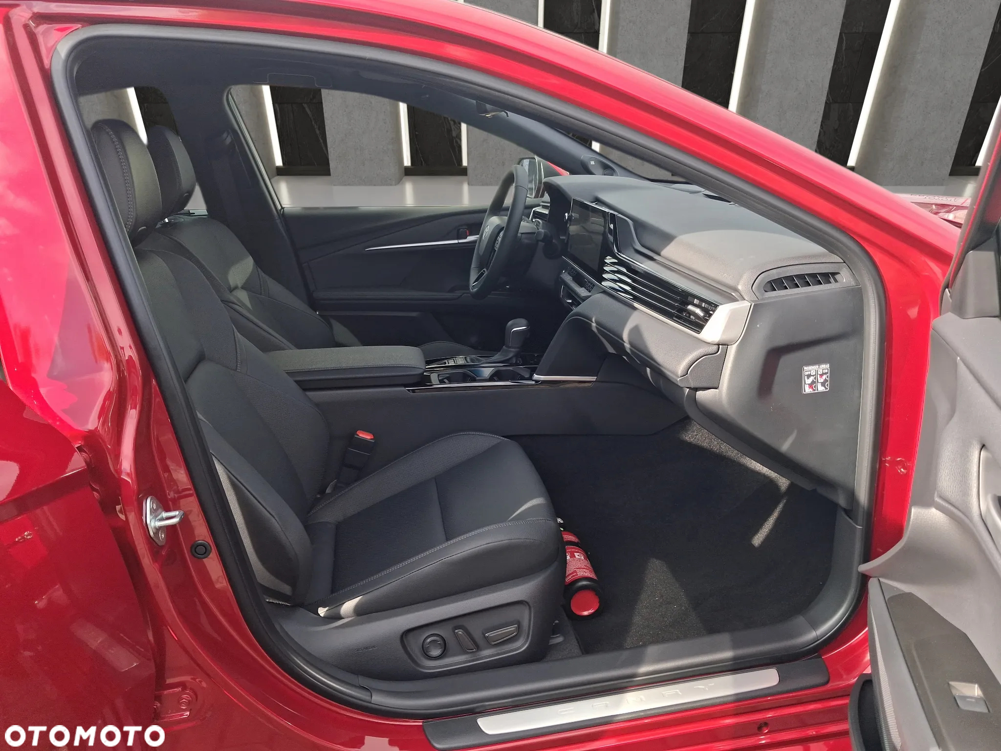 Toyota Camry 2.5 Hybrid Dynamic Force Executive e-CVT - 25