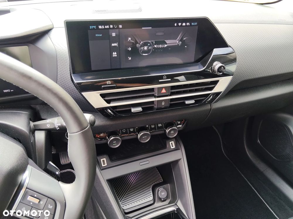 Citroën C4 PureTech 130 Stop&Start EAT8 MAX - 19