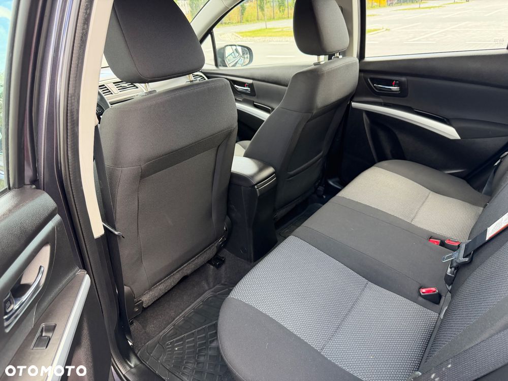 Suzuki SX4 S-Cross - 12
