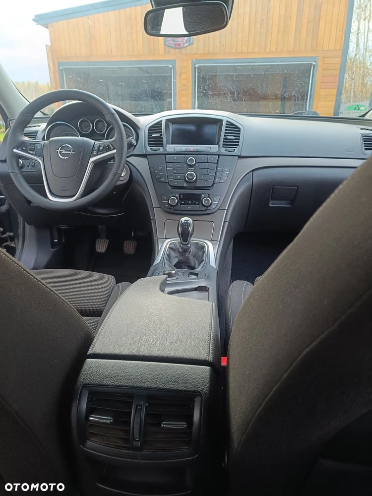 Opel Insignia - 21