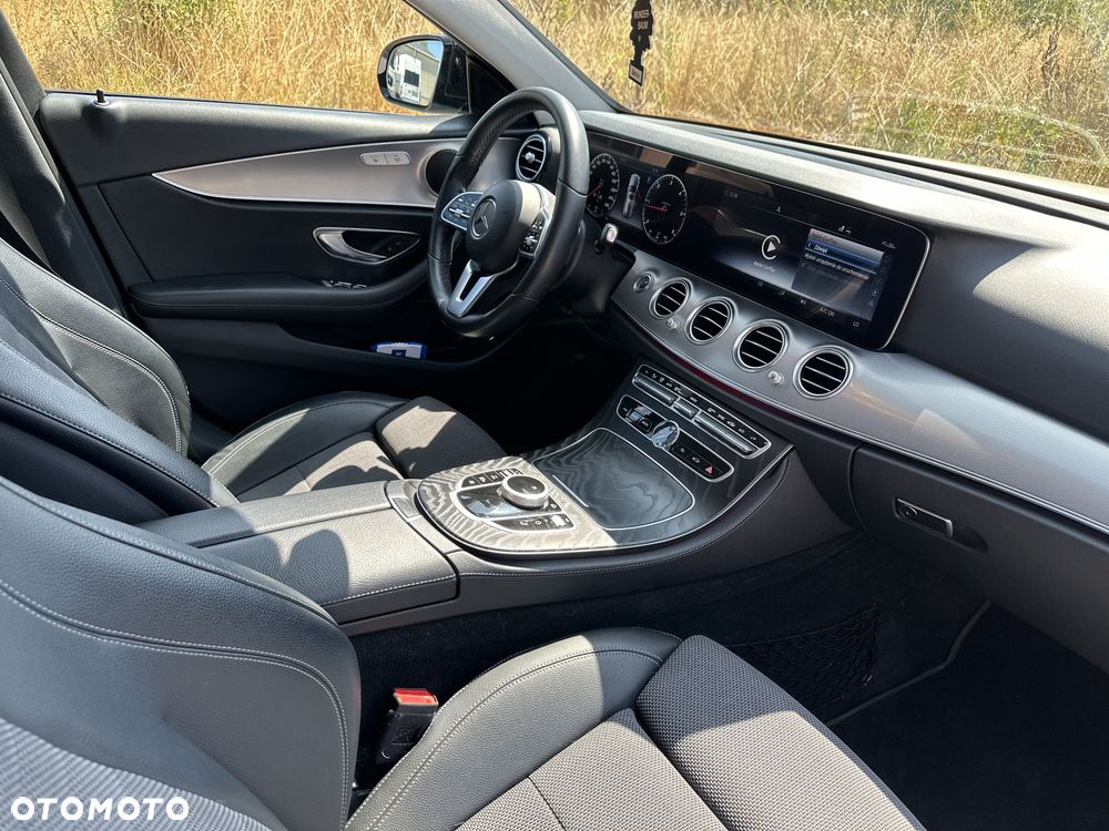 Mercedes-Benz Klasa E - 4