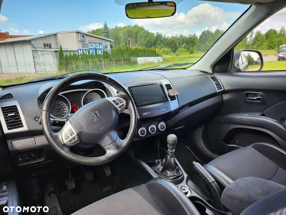 Peugeot 4007 HDI FAP 7-Sitzer Platinum - 28