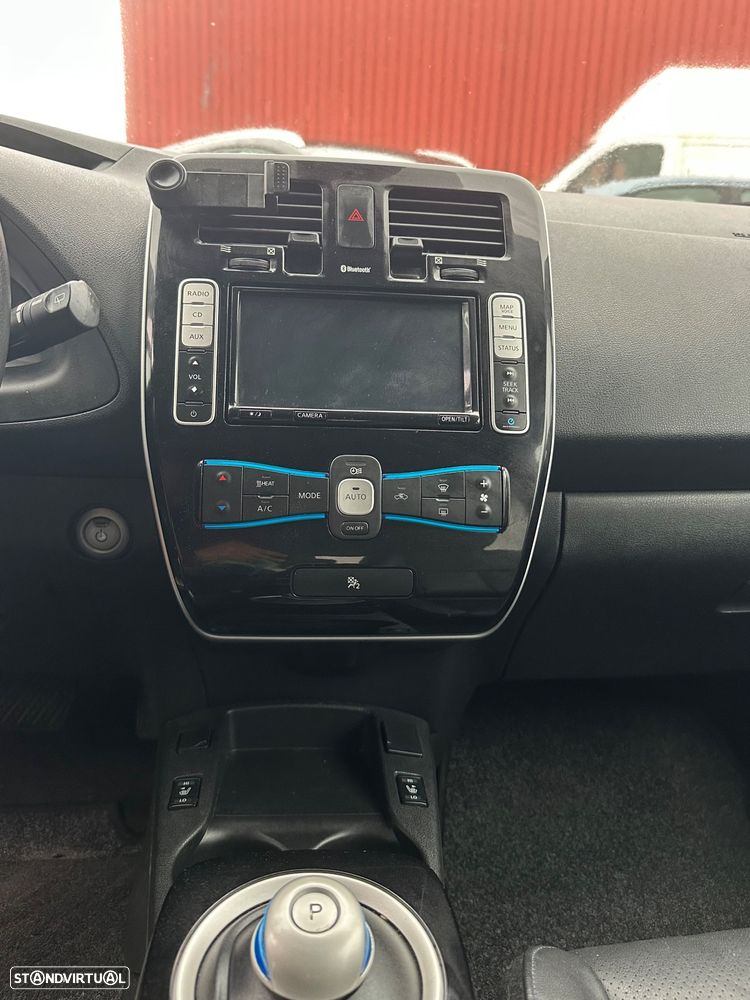 Nissan Leaf Tekna 30 kWh - 13
