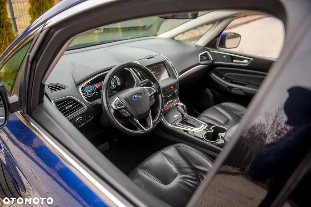 Ford S-Max 2.0 TDCi 4WD Titanium PowerShift - 26