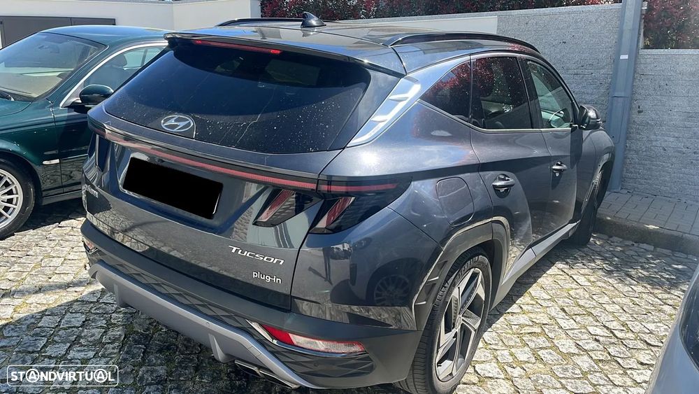 Hyundai Tucson - 2