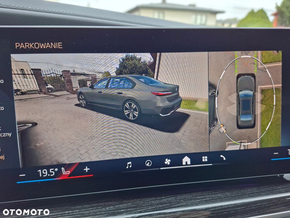 BMW Seria 7 - 24