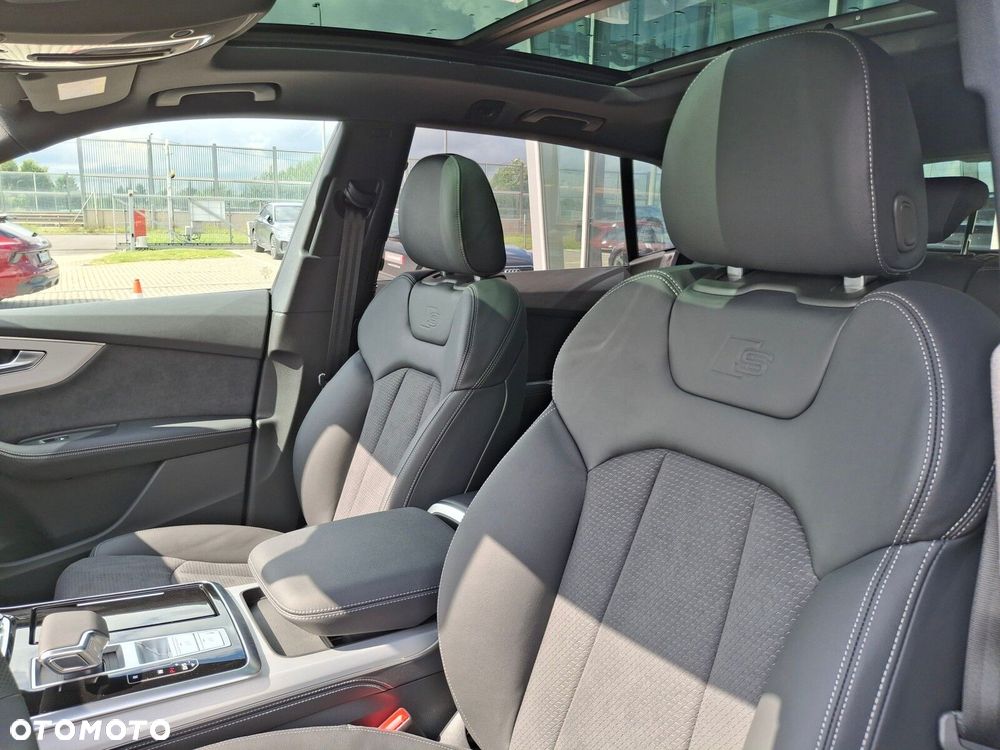 Audi Q8 - 23