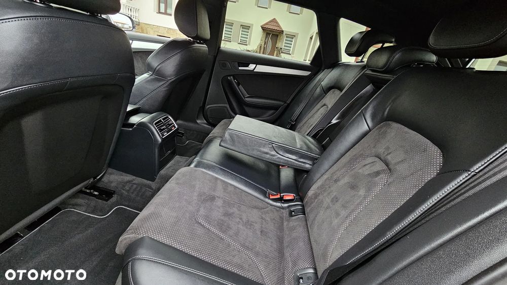 Audi A4 Avant 2.0 TFSI multitronic S line Sportpaket - 22