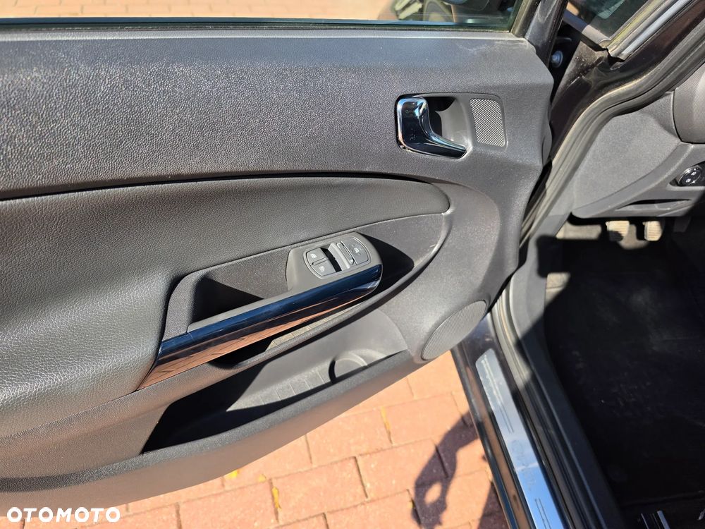 Opel Corsa 1.4 16V Navi - 18