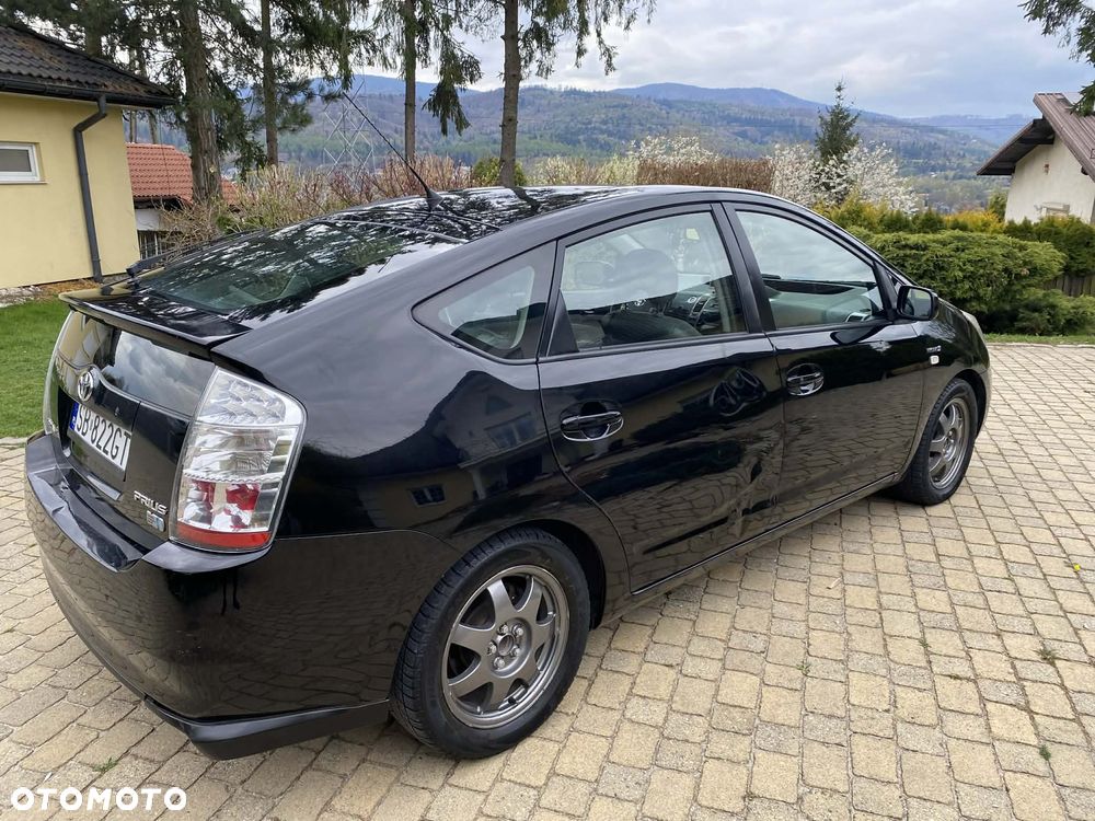 Toyota Prius 1.5 VVT-i Sol - 23