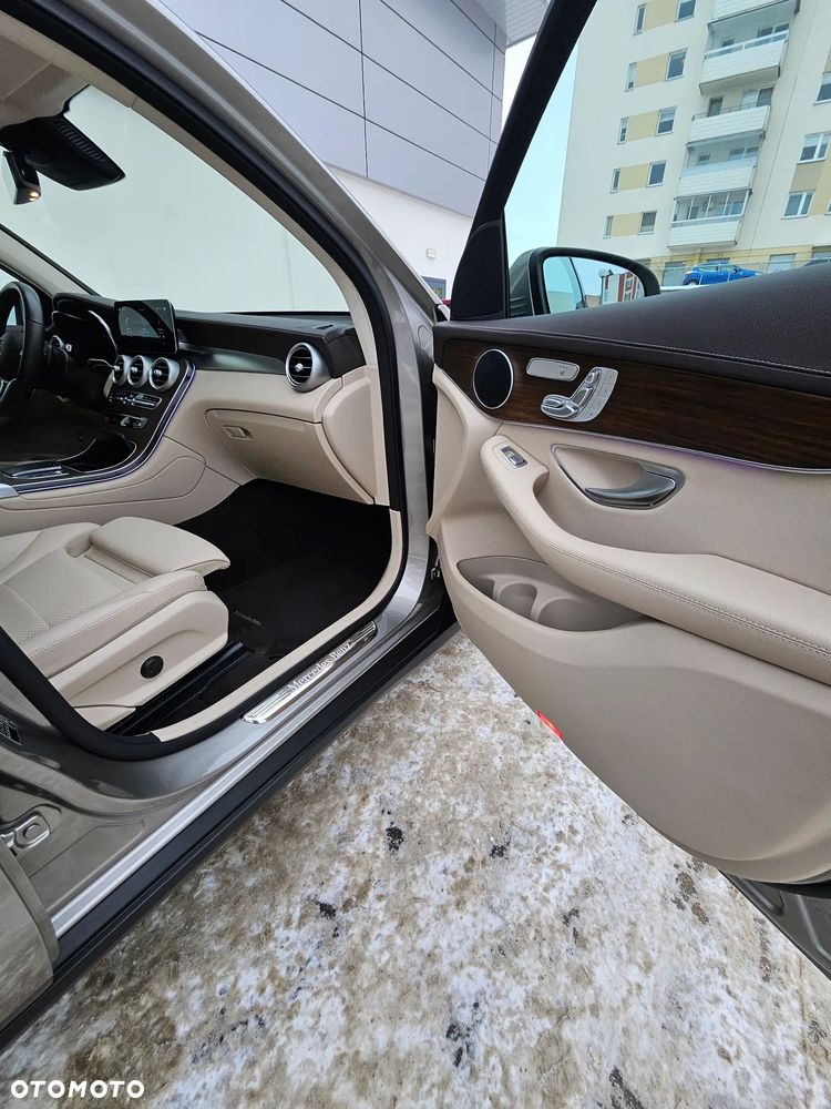 Mercedes-Benz GLC 200 4-Matic - 9