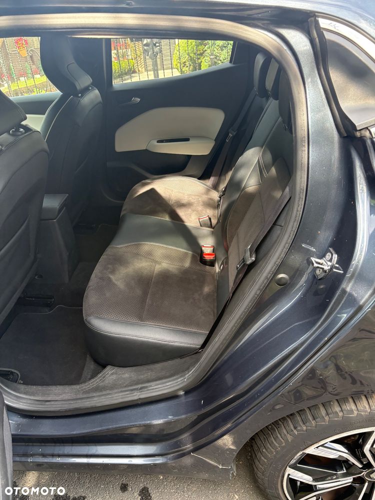 Renault Clio TCe 100 INTENS - 17