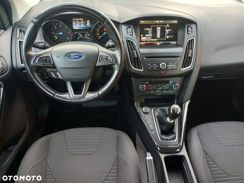Ford Focus 1.5 TDCi Titanium - 14