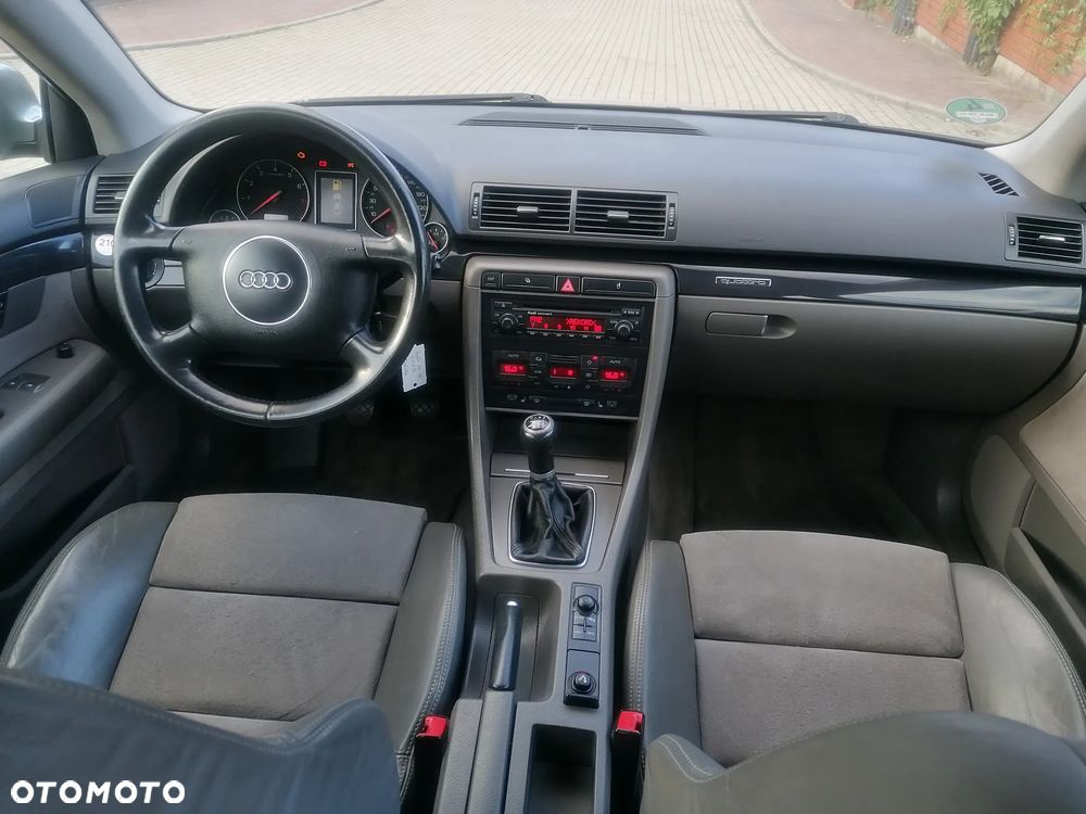 Audi A4 Avant - 7