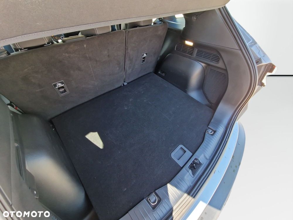 Ford Kuga - 20