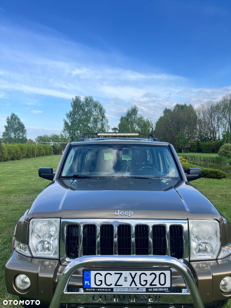 Jeep Commander - 2