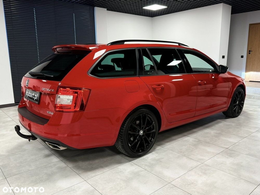 Skoda Octavia 2.0 TDI RS Challenge DSG - 5