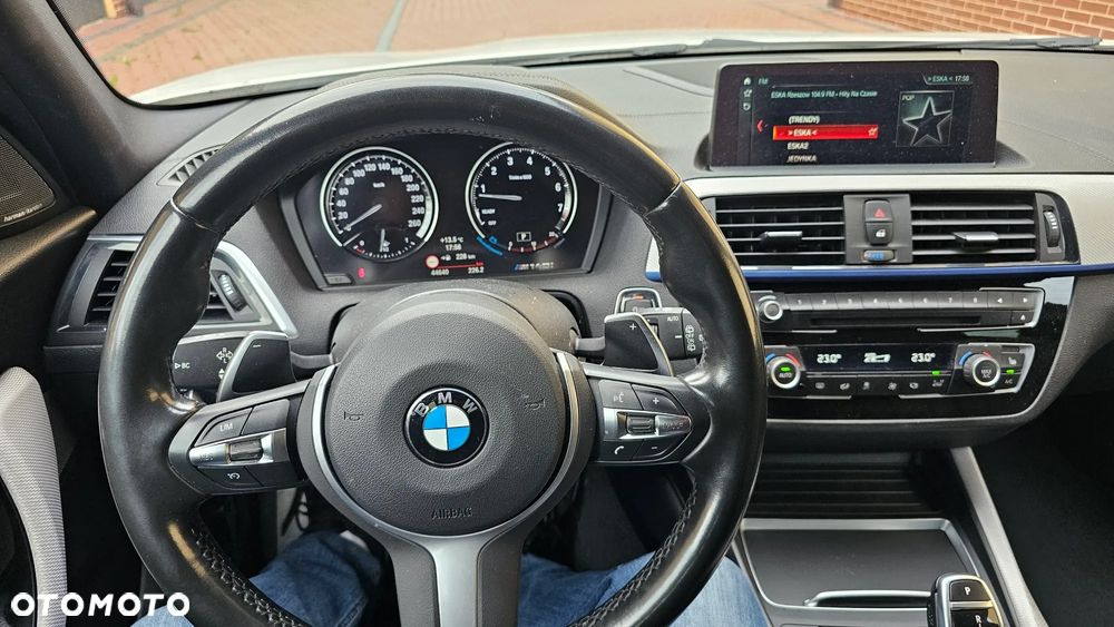 BMW Seria 1 M140i Shadow sport - 39