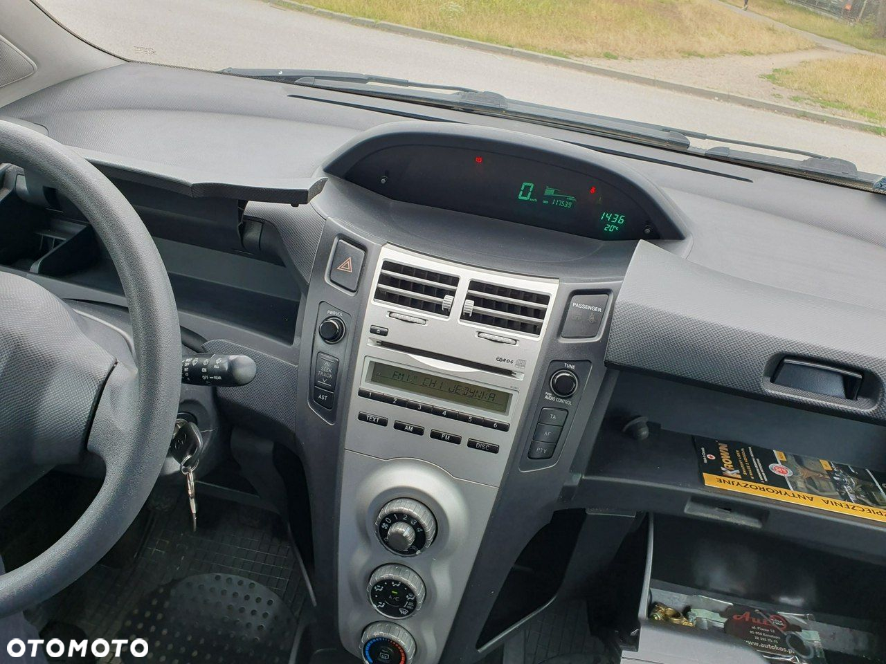 Toyota Yaris - 20