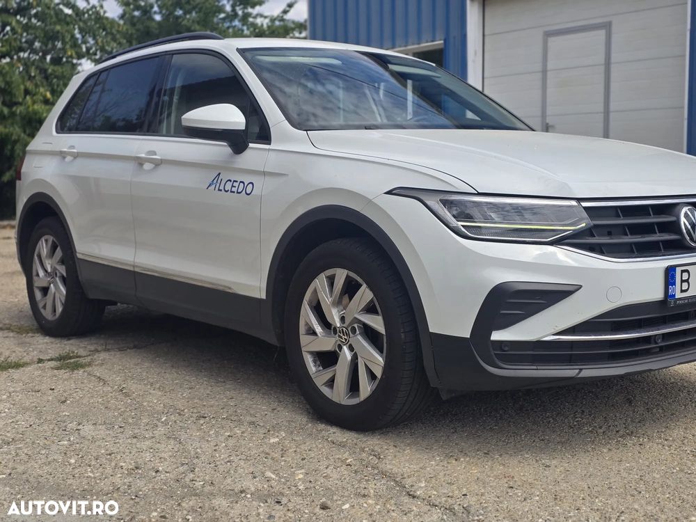 Volkswagen Tiguan - 4