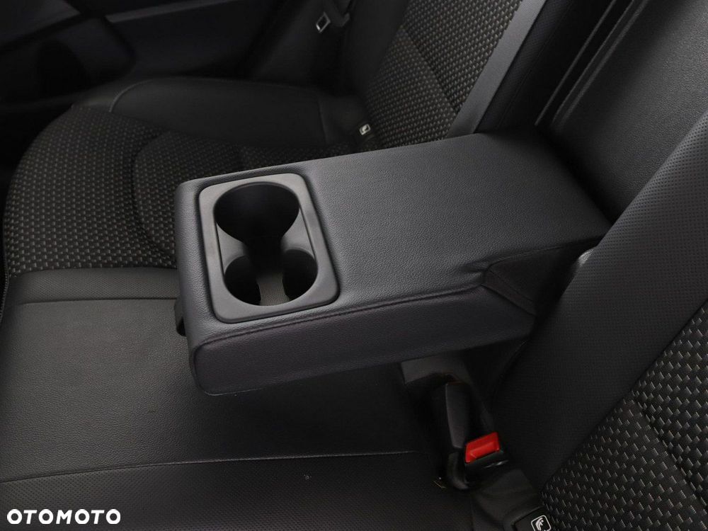 Kia XCeed 1.6 GDI DCT6 OPF SPIRIT - 38