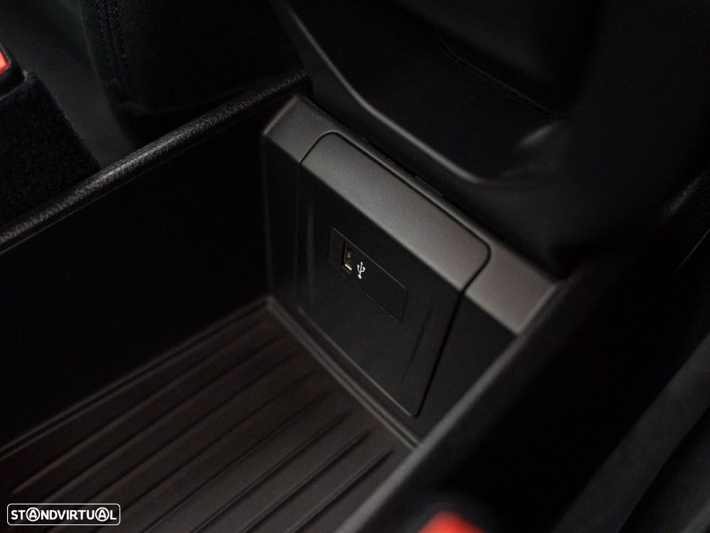 BMW 225xe Active Tourer Advantage - 38