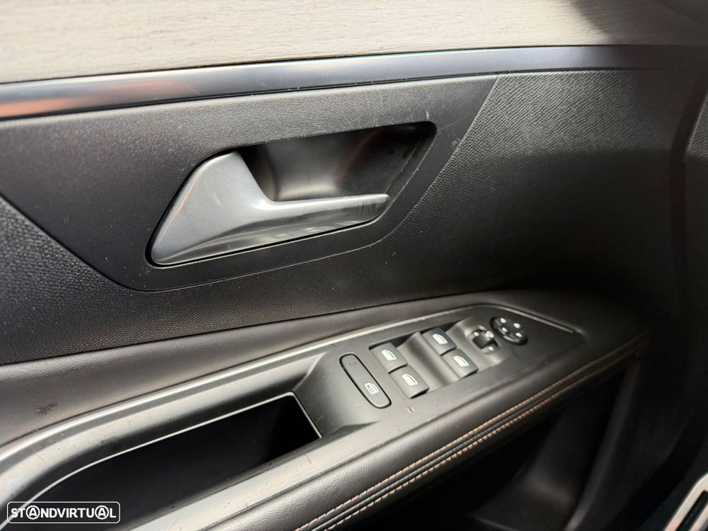 Peugeot 3008 2.0 BlueHDi GT EAT8 - 35