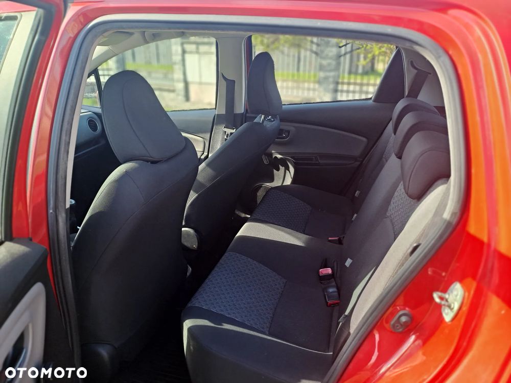 Toyota Yaris 1.0 Luna - 16