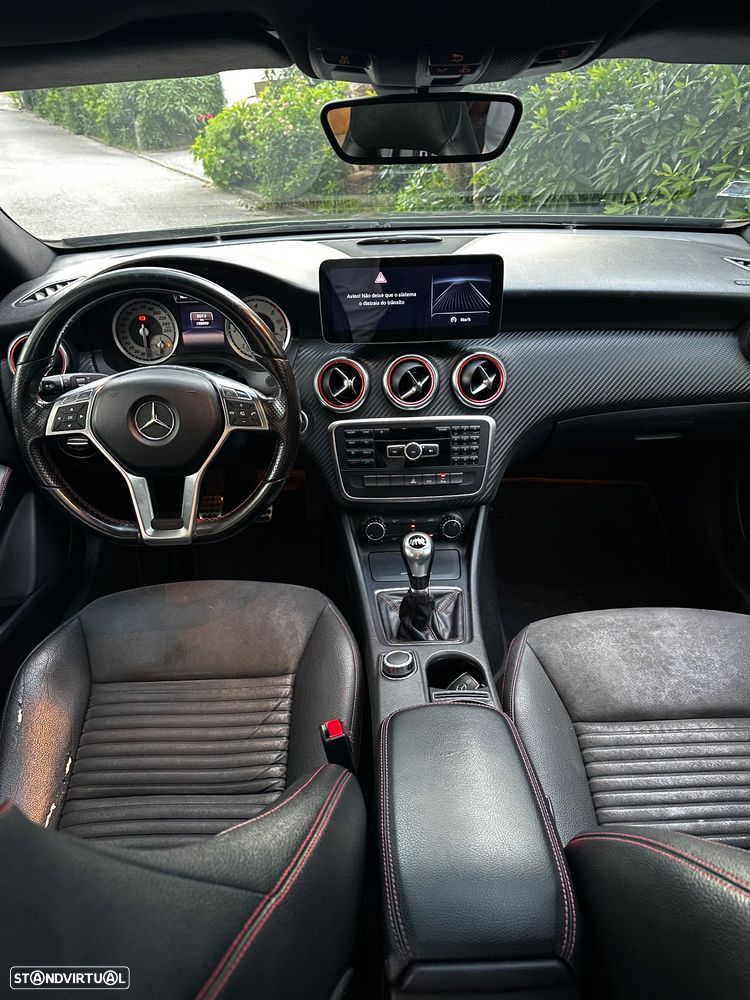Mercedes-Benz A 180 CDI AMG Line - 12