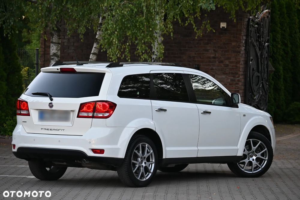 Fiat Freemont 2.0 Multijet 16V DPF Automatik Allrad Lounge - 15
