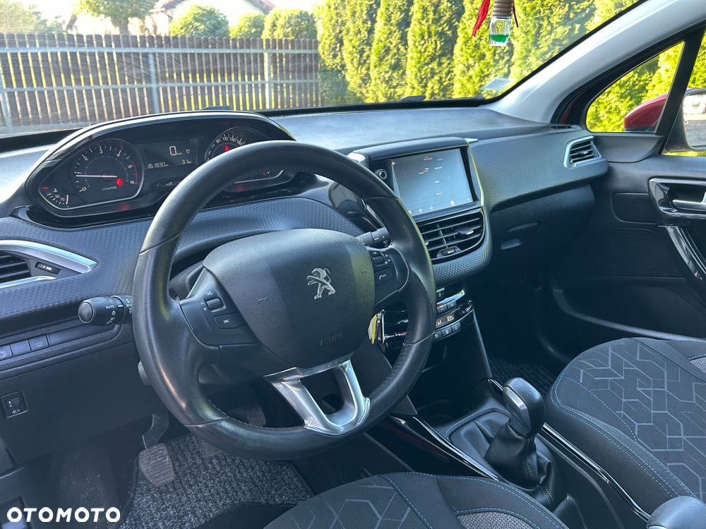 Peugeot 2008 - 23