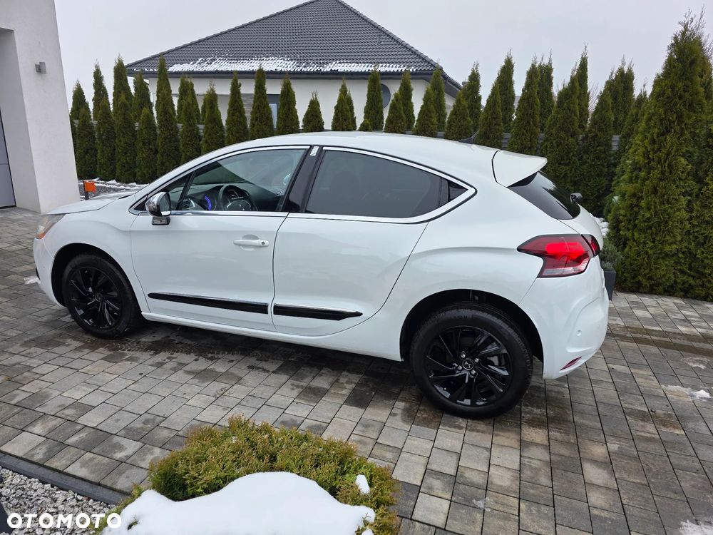 Citroën DS4 BlueHDi 120 S&S EAT6 SoChic - 12