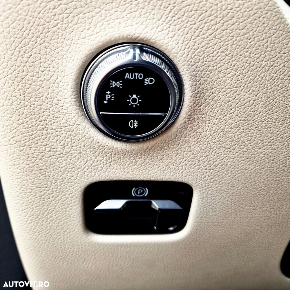 Mercedes-Benz GLC 220 d 4MATIC MHEV - 27