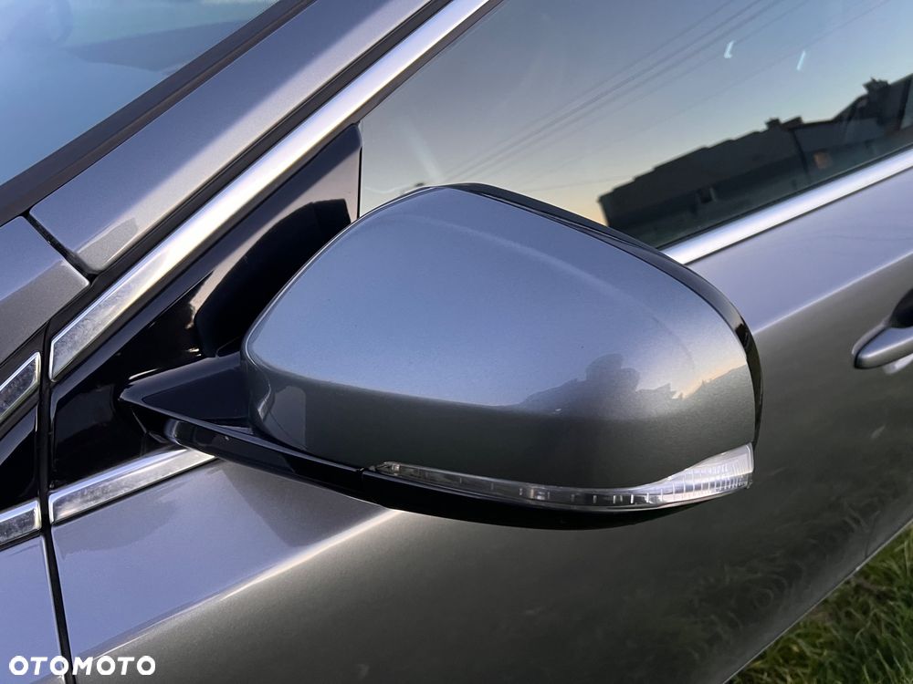 Volvo V40 D2 Momentum - 16