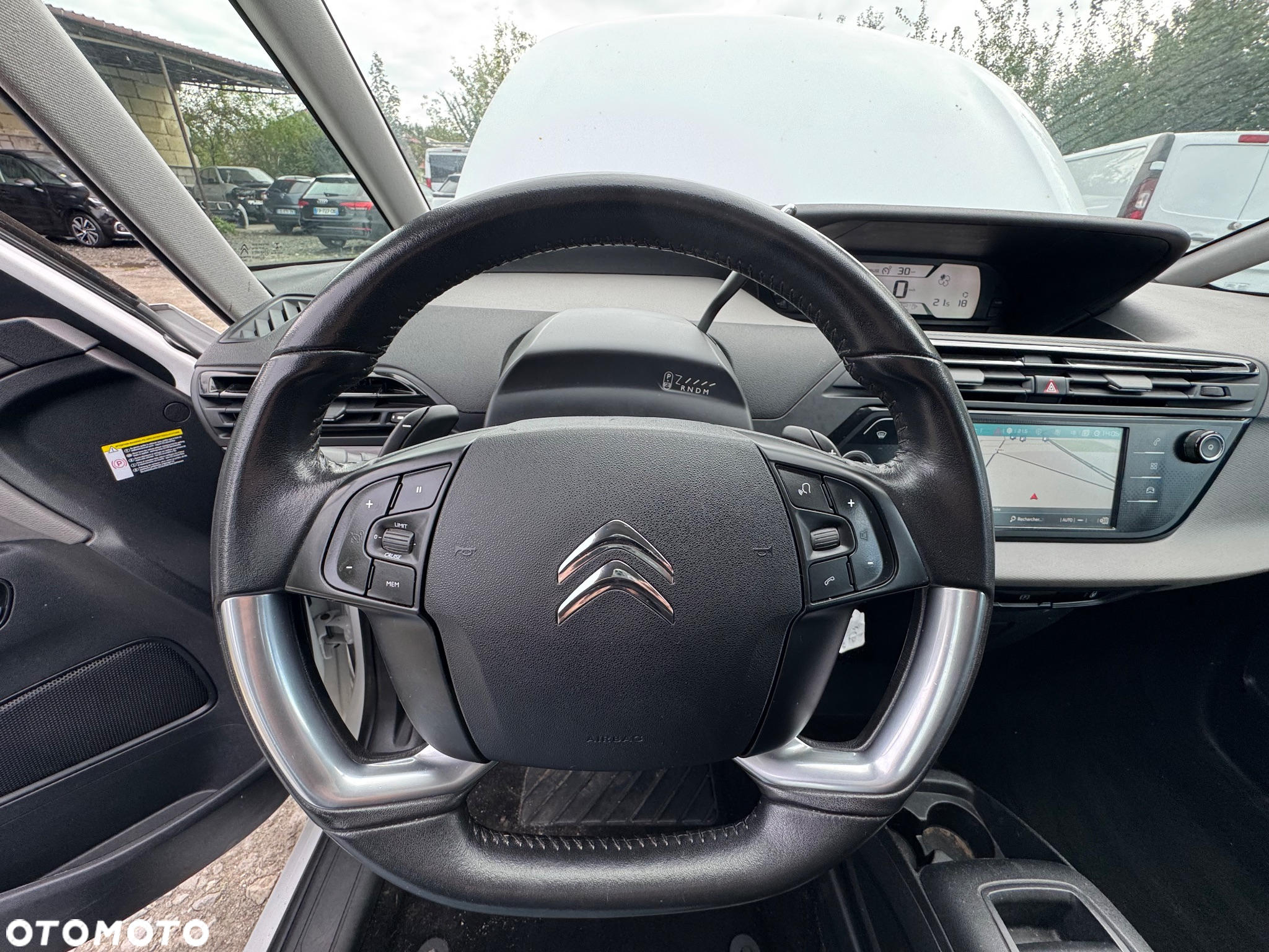 Citroën C4 Picasso BlueHDi 120 EAT6 Business Class - 16