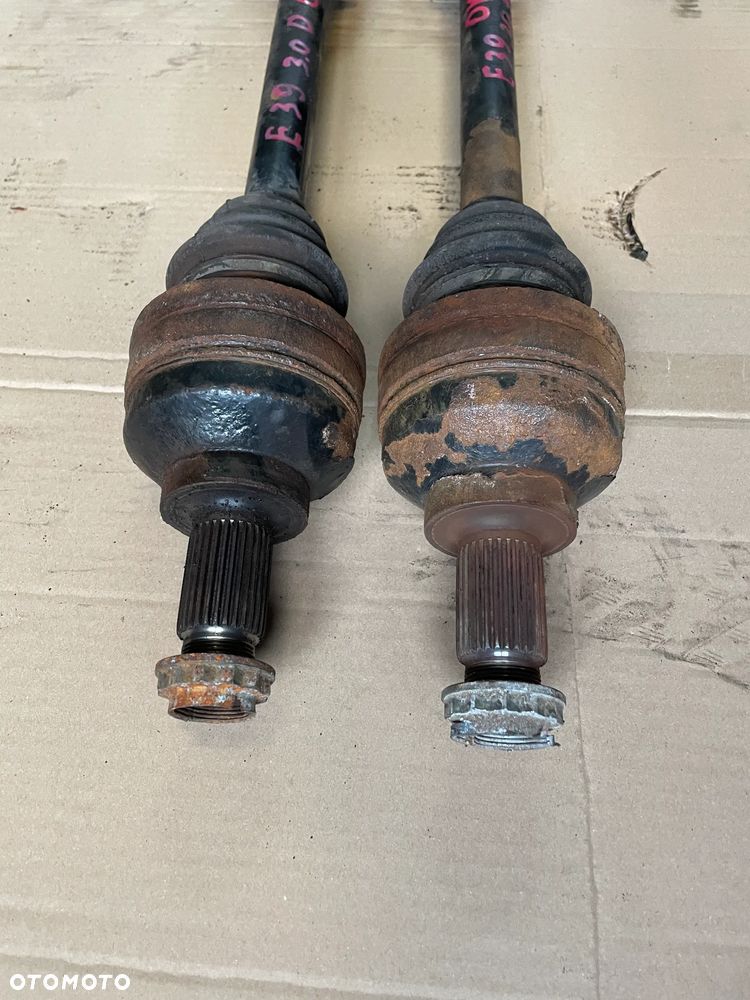 Półoś prawa lewa bmw e39 2.5 3.0 d po automacie - 2