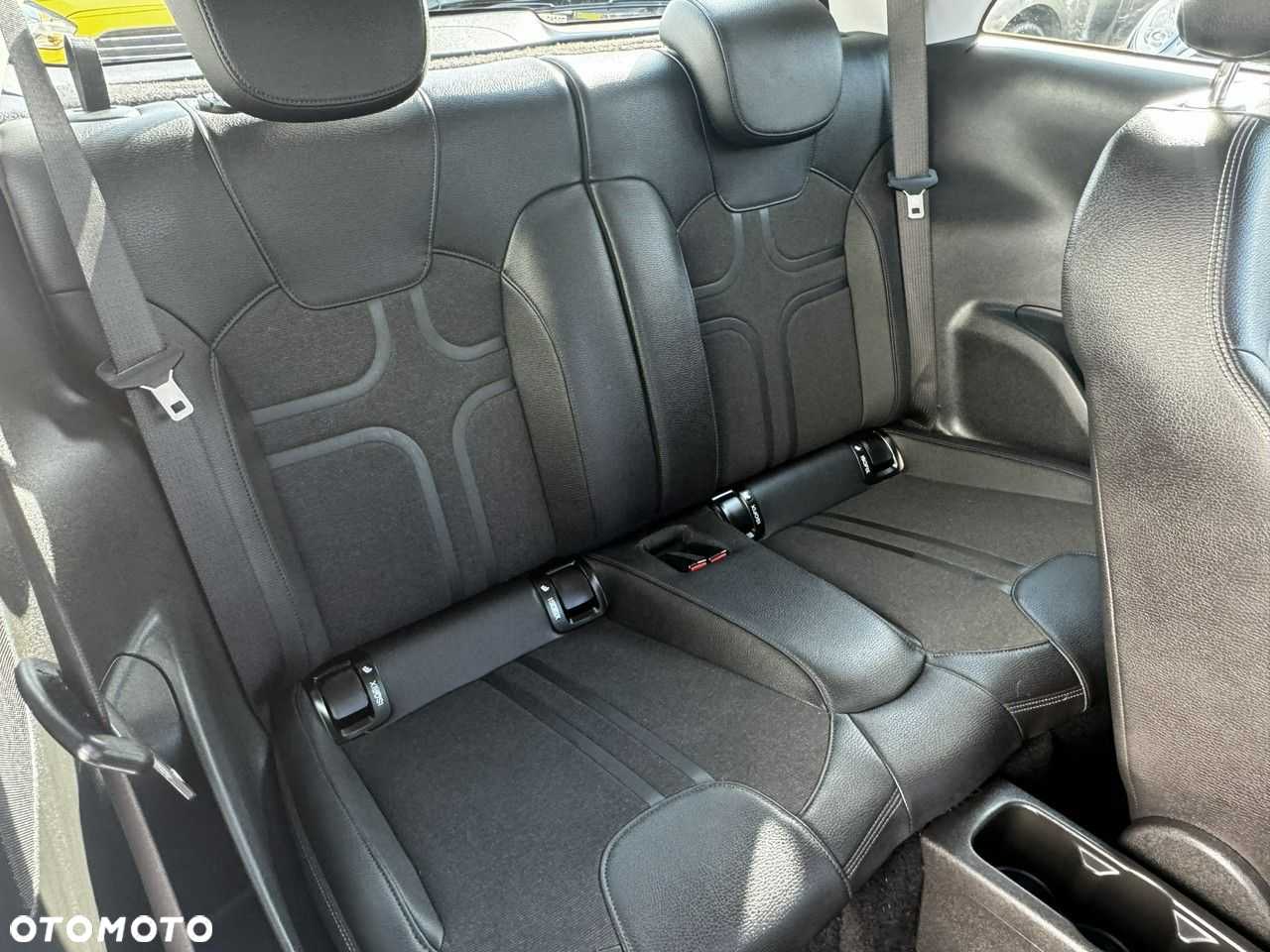 Opel Adam - 17