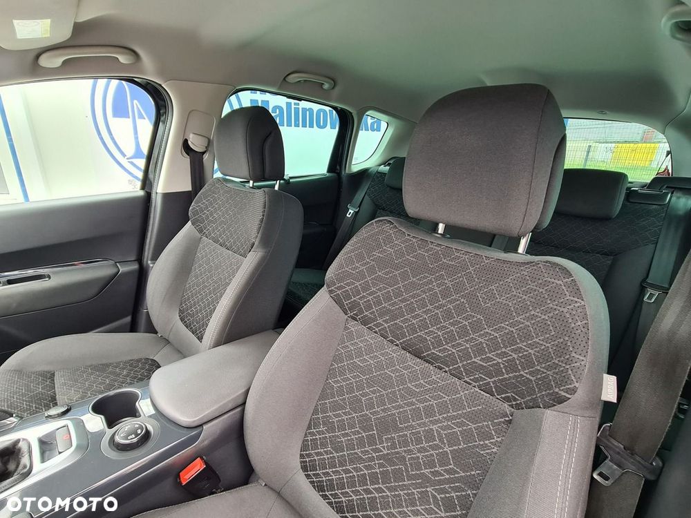 Peugeot 3008 1.6 HDi Active - 17