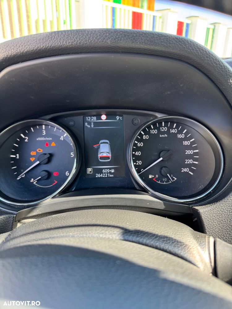 Nissan Qashqai 1.6 DCI Xtronic TEKNA - 15