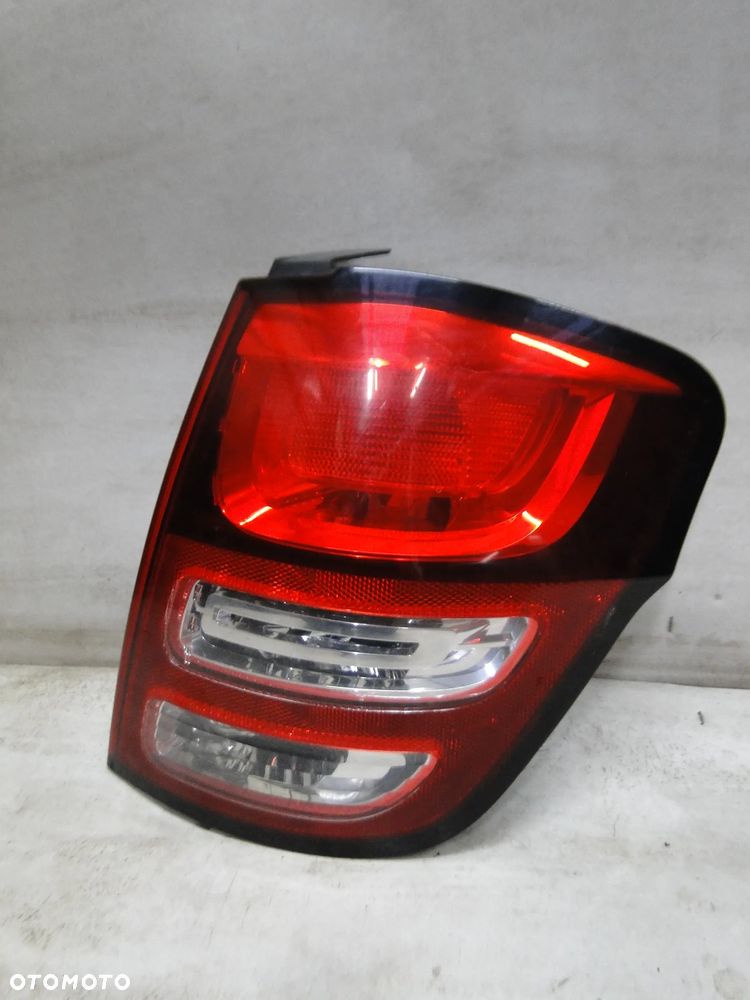CITROEN C3 II 2 LAMPA PRAWA TYŁ TYLNA 09-13r EUROPA - 2