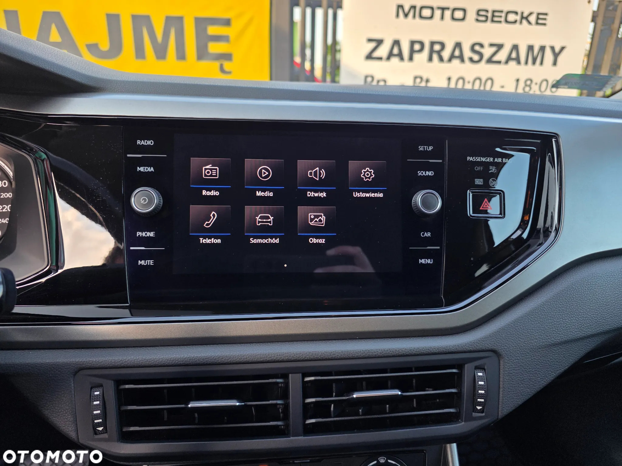 Volkswagen Polo 1.0 TSI Comfortline DSG - 17