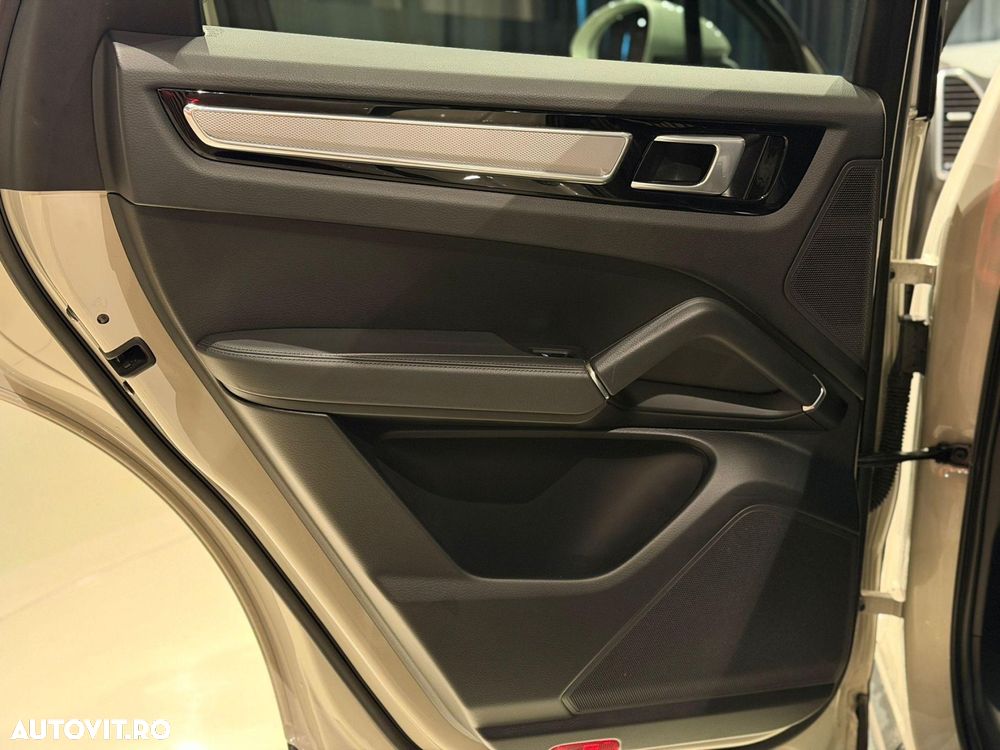Porsche Cayenne S Tiptronic S - 30