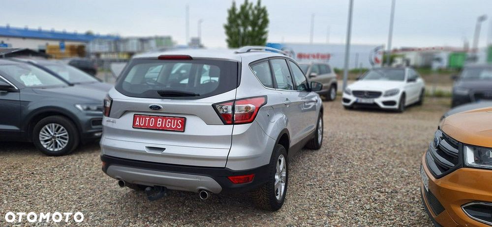 Ford Kuga - 8