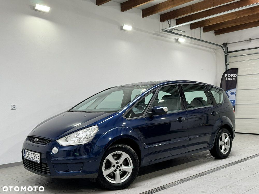 Ford S-Max - 13