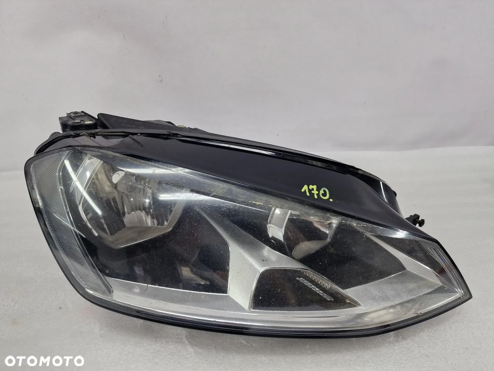 VW GOLF VII 7 5G0 12- PRAWA ZWYKŁA LAMPA PRZEDNIA PRZÓD , NR 5G1941006 , NR AUKCJI LA170 - 1