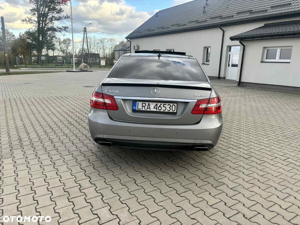 Mercedes-Benz Klasa E 500 Elegance - 2